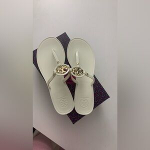 New Tory Burch Mini Miller throng-strap sandals white Size 7